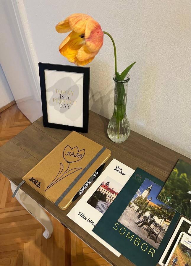 Apartment Lala ซอมโบร์ ภายนอก รูปภาพ